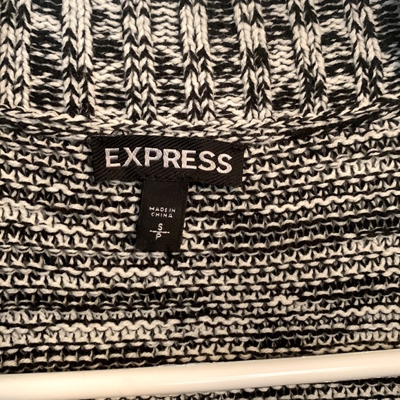 Express Black & White Marled Cardigan - Picture 2 of 4